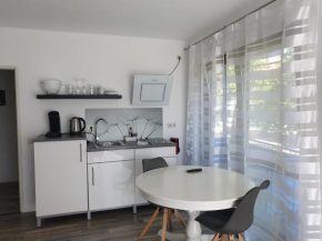 Studio City Apartment, privat 2 Personen, 27qm, high Sp WLAN,